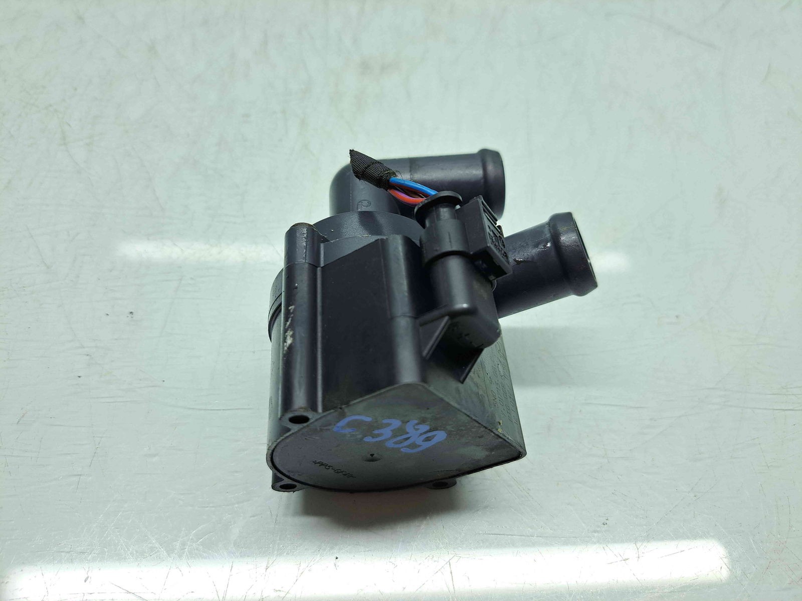 Pompa recirculare apa Skoda Yeti (5L) [Fabr 2009-2020] 5N0965561 2.0 TDI CFFB 103KW / 140CP - imagine 3