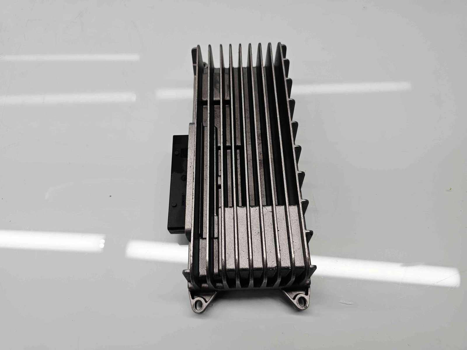 Amplificator audio Audi A4 (8K2, B8) [Fabr 2008-2015] 8T0035223AH - imagine 4