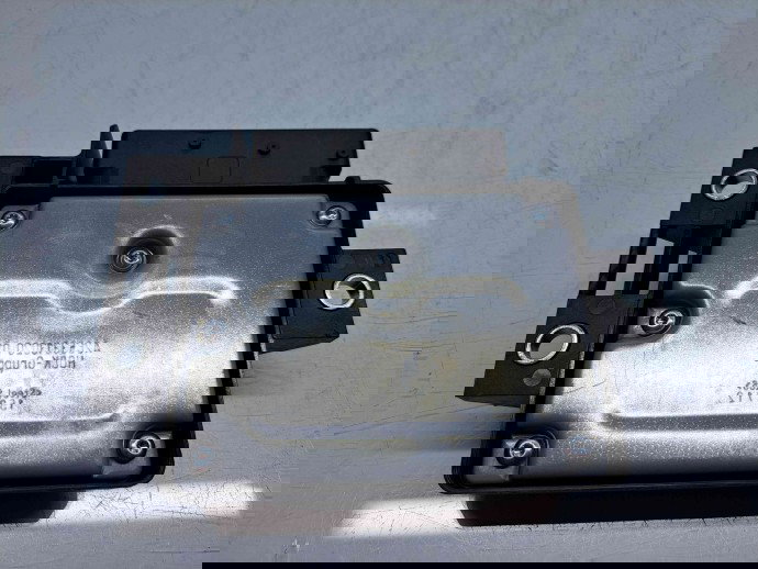 Calculator frana de mana Volkswagen Passat B7 (365) Variant [Fabr 2010-2014] 3AA907801H 2.0 TDI CFFB 103KW / 140CP