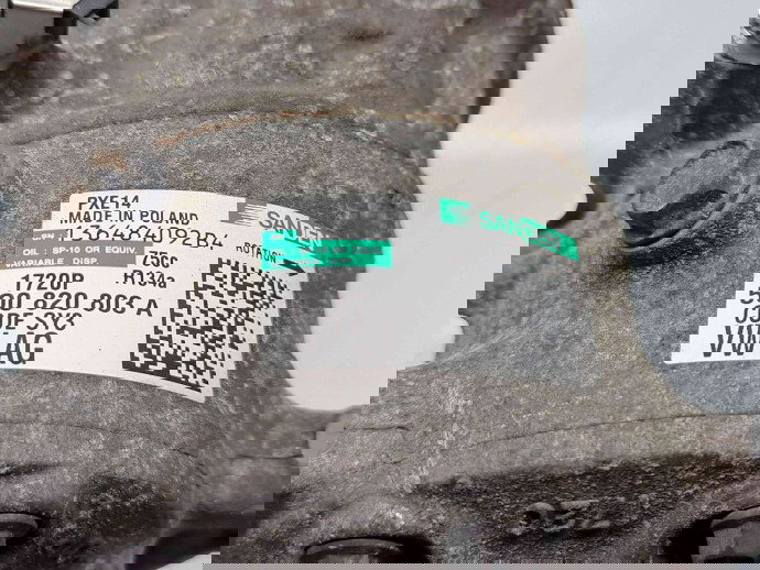 Compresor clima Seat Toledo 4 (KG3) [Fabr 2012-2018] 5Q0820803A 1.6 TDI CAYC 77KW / 105CP