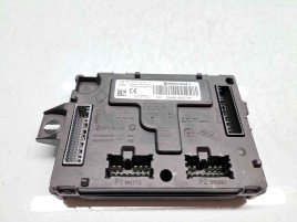  Modul confort Renault Clio 4 (B98) Hatchback [Fabr 2012-2020] 284B16557R