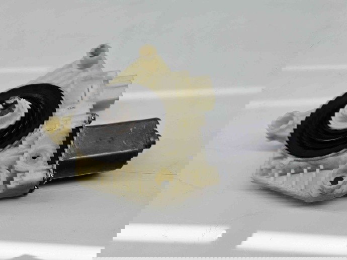 Motoras geam stanga fata Mercedes Clasa C Combi (W205) [Fabr 2015-prezent]