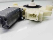 Motoras geam stanga fata Mercedes Clasa C Combi (W205) [Fabr 2015-prezent]