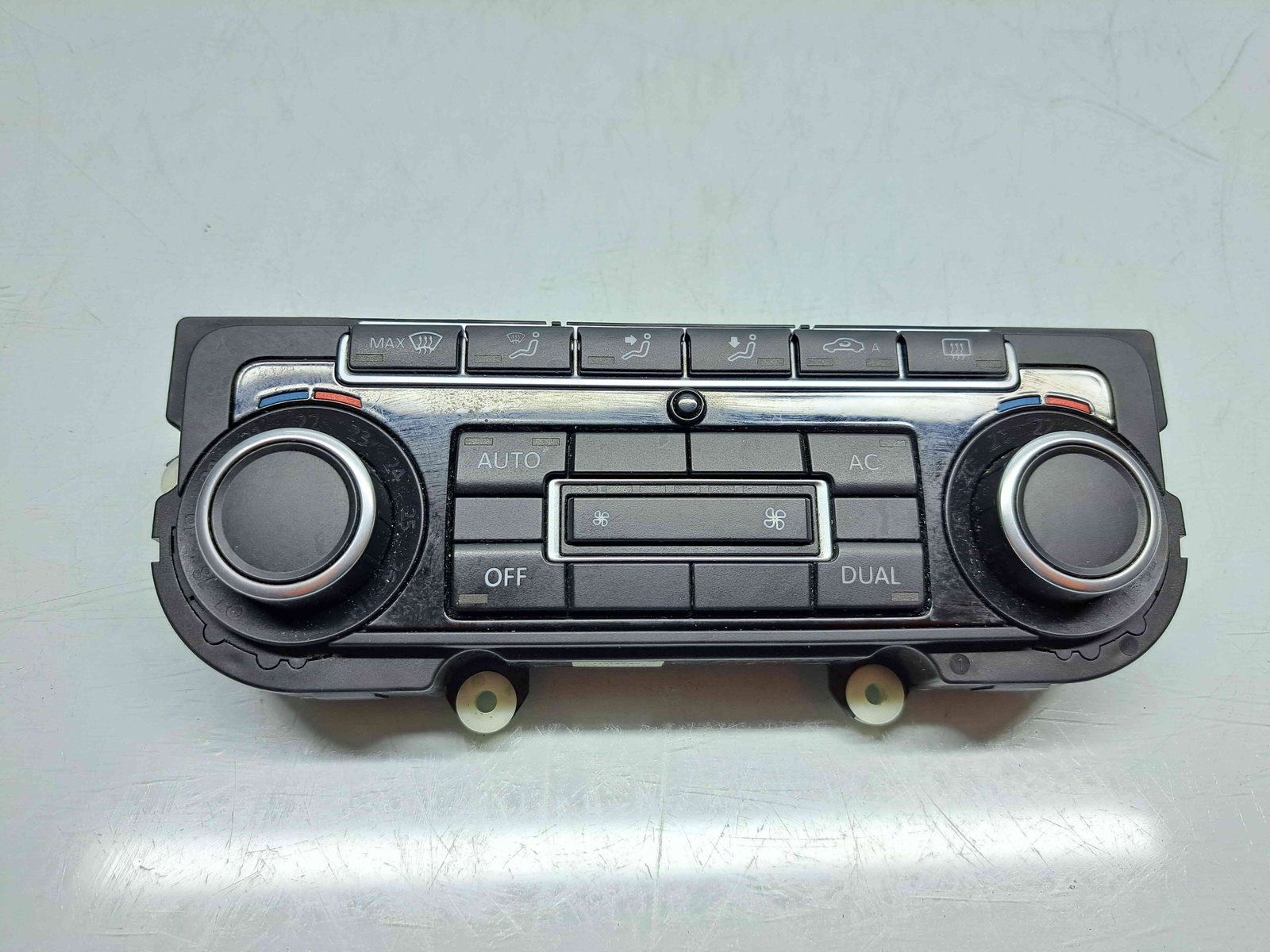 Panou comanda clima Volkswagen Passat B7 (362) [Fabr 2010-2014] 5K0907044DT