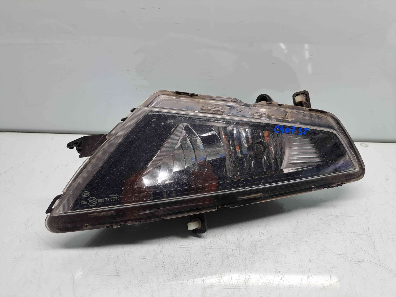 Proiector ceata stanga Seat Ibiza 5 (6J5) FR [Fabr 2008-2017] OEM - imagine 1