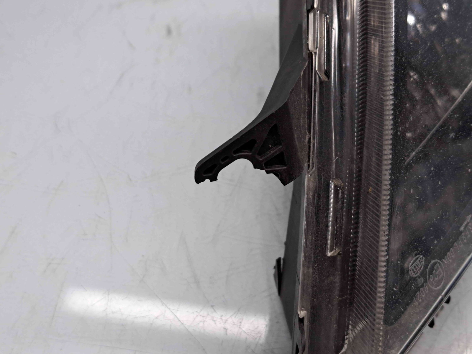 Proiector ceata stanga Seat Ibiza 5 (6J5) FR [Fabr 2008-2017] OEM - imagine 3