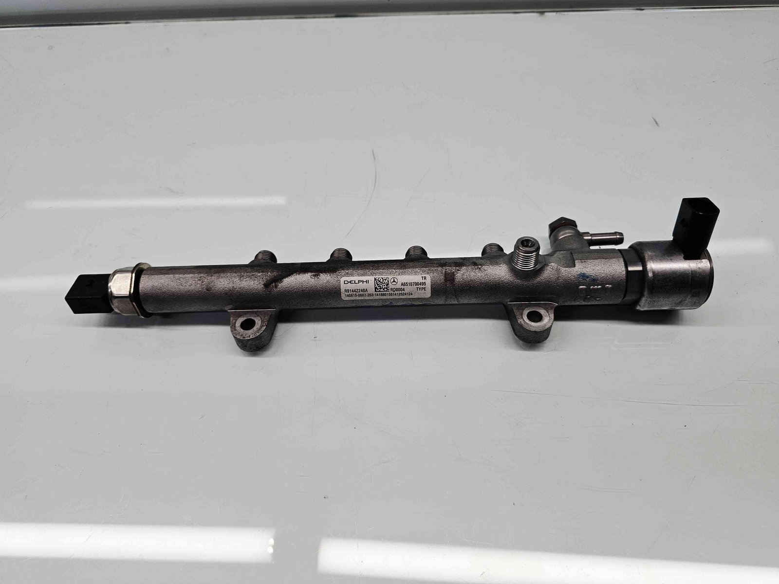 Rampa injectoare Mercedes Clasa C Combi (W205) [Fabr 2015-prezent] A6510700495 2.2 CDI 651921 150KW / 204CP - imagine 1