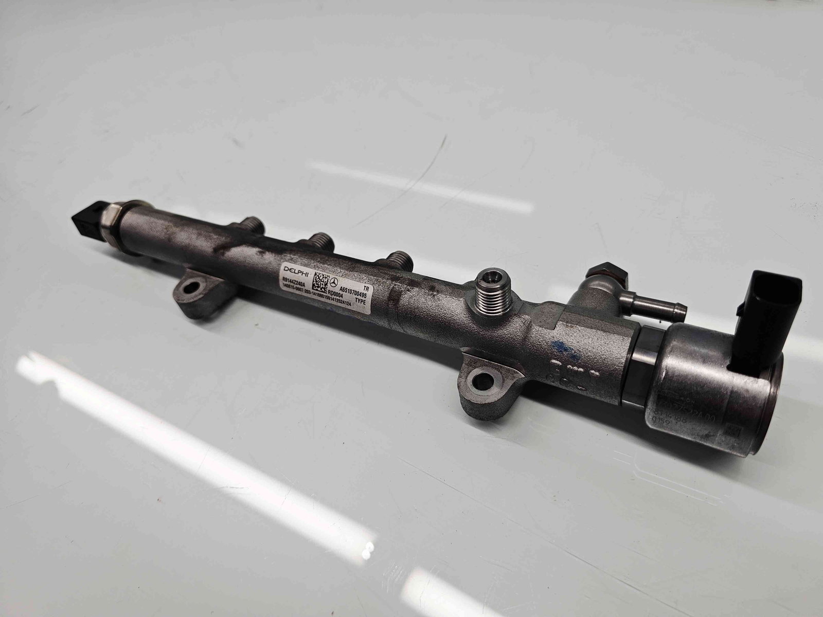 Rampa injectoare Mercedes Clasa C Combi (W205) [Fabr 2015-prezent] A6510700495 2.2 CDI 651921 150KW / 204CP - imagine 3