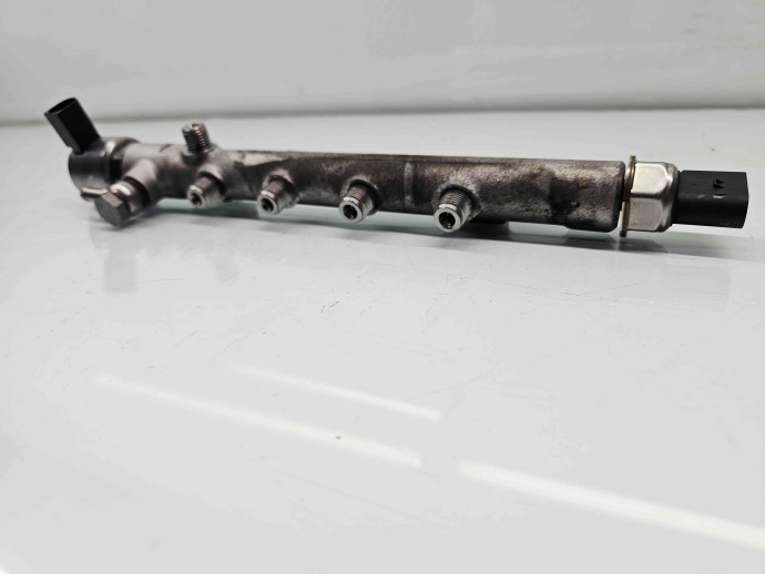 Rampa injectoare Mercedes Clasa C Combi (W205) [Fabr 2015-prezent] A6510700495 2.2 CDI 651921 150KW / 204CP