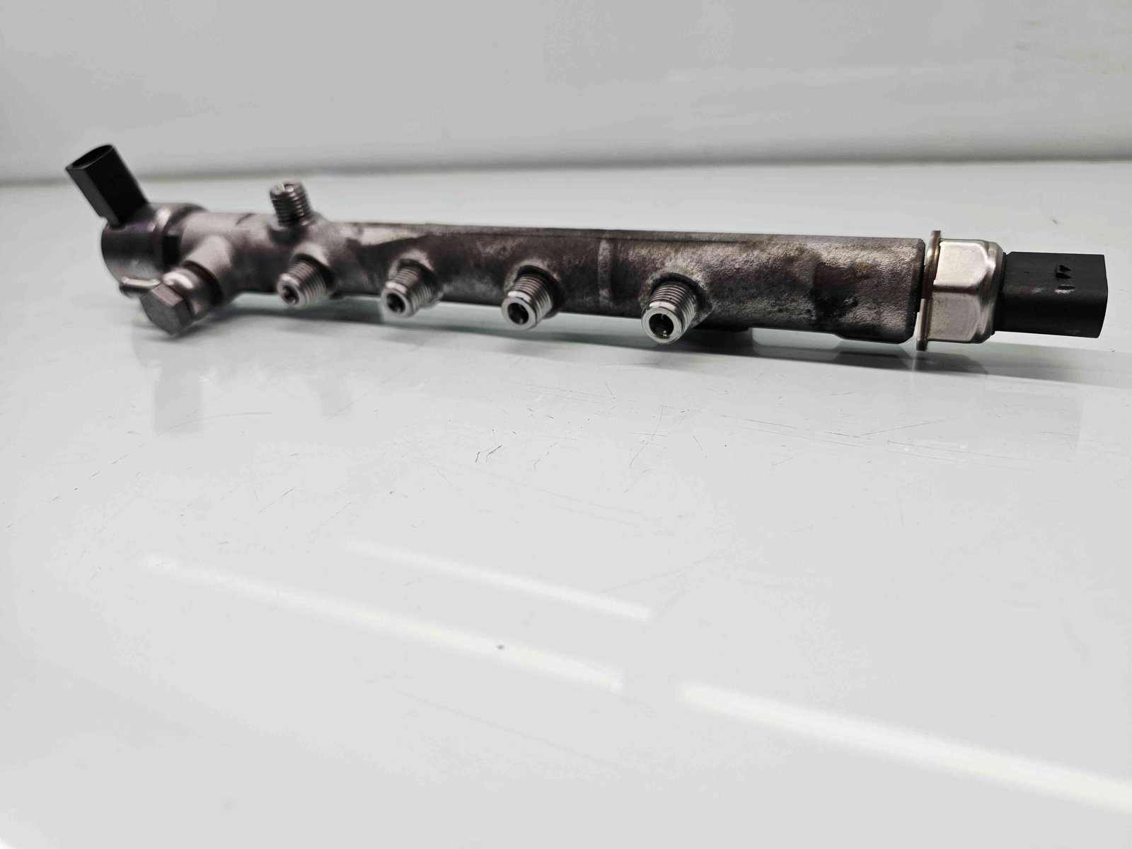 Rampa injectoare Mercedes Clasa C Combi (W205) [Fabr 2015-prezent] A6510700495 2.2 CDI 651921 150KW / 204CP - imagine 5