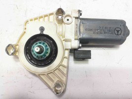 Motoras geam stanga fata A1698201542 Mercedes B200 W245 2.0 CDI 2005-2011