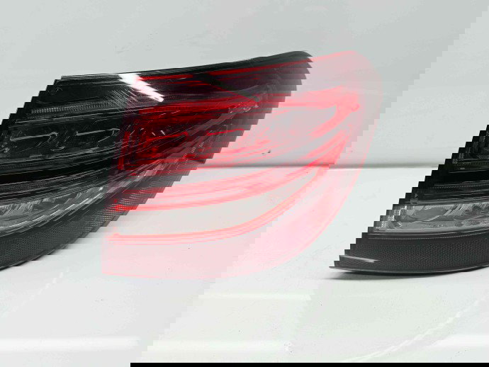 Stop aripa dreapta Mercedes Clasa C Combi (W205) [Fabr 2015-prezent] A2059065200