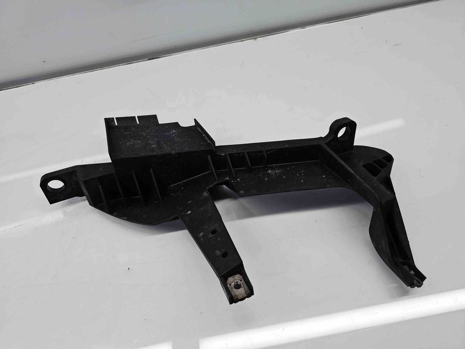 Suport far stanga Bmw X3 (E83) [Fabr 2003-2009] - imagine 2