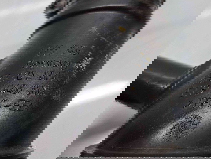 Tub admisie aer  Skoda Rapid (NH3) [Fabr 2012-2019] 6R0129654C 1.6 TDI CAYC 77KW / 105CP