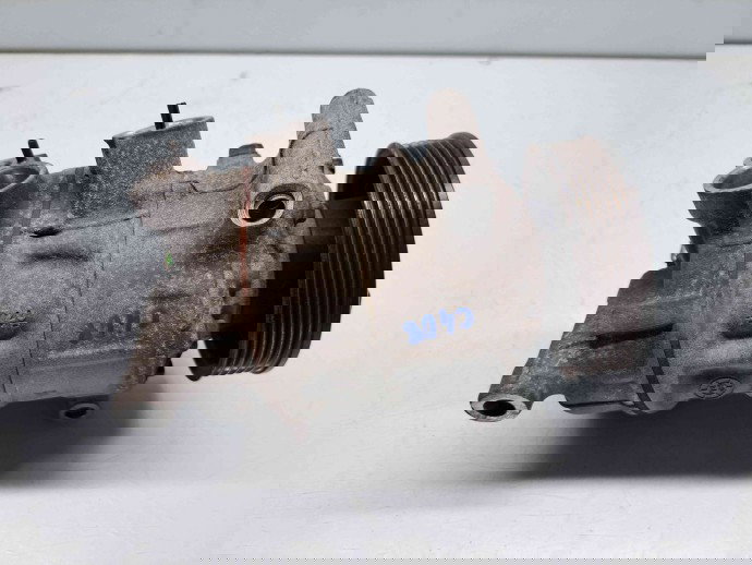 Compresor clima  Volkswagen Beetle (5C1) [Fabr 2011-prezent] 5Q0820803A 1.6 TDI CAYC 77KW / 105CP