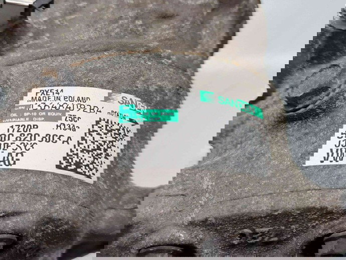 Compresor clima  Volkswagen Beetle (5C1) [Fabr 2011-prezent] 5Q0820803A 1.6 TDI CAYC 77KW / 105CP