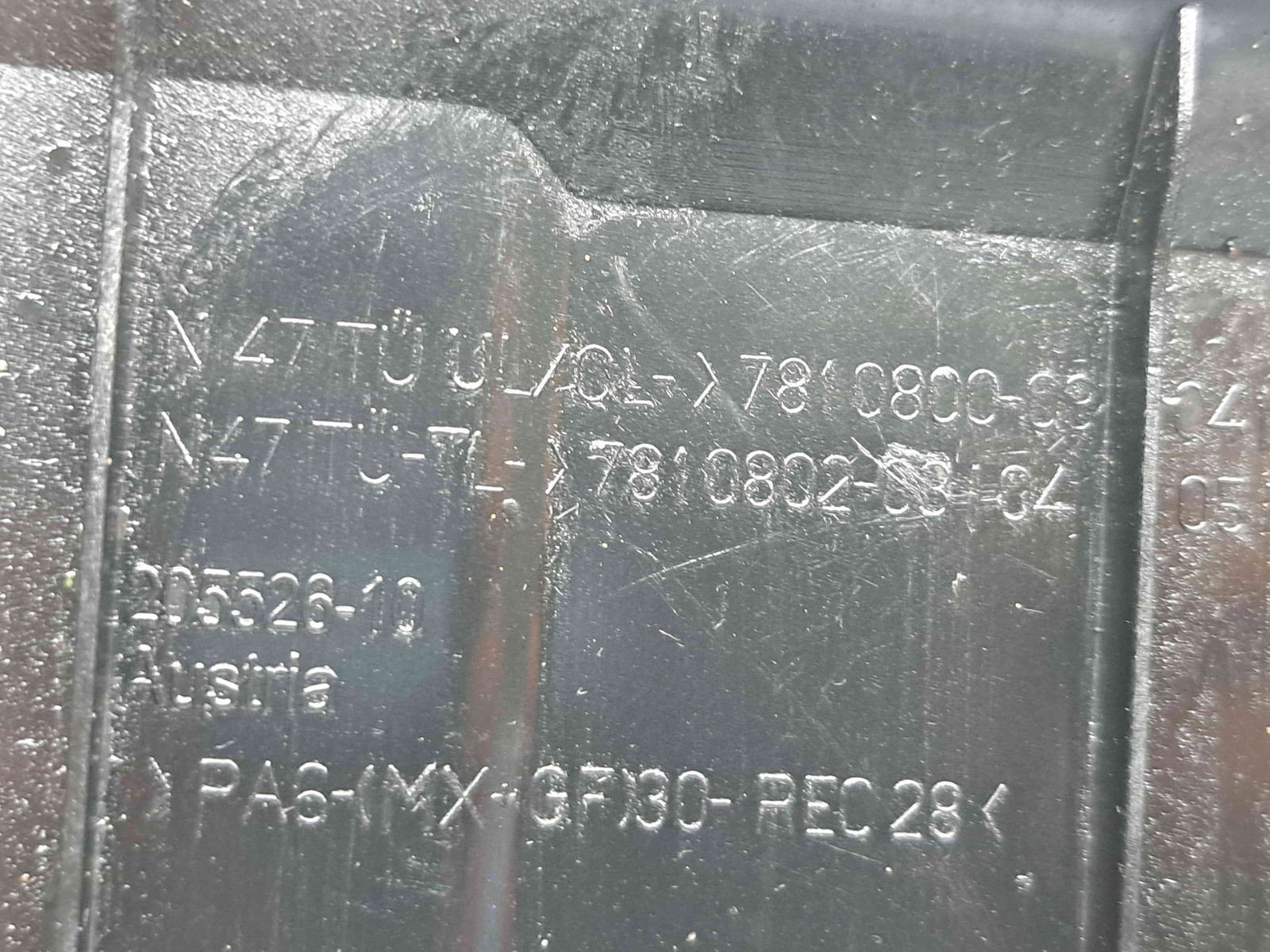 Capac motor Bmw 5 (F10) [Fabr 2011-2016] 7810802-03 2.0 N47D20 135KW / 184CP - imagine 2