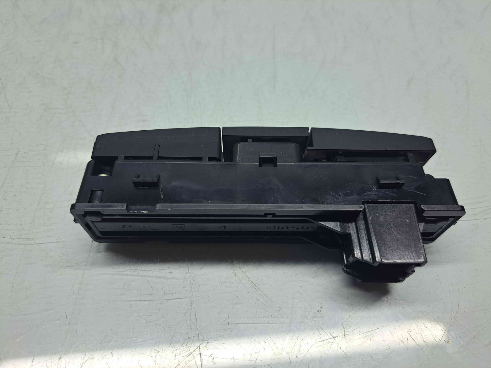 Buton avarii Opel Astra J [Fabr 2009-2015] 13285122 - imagine 2