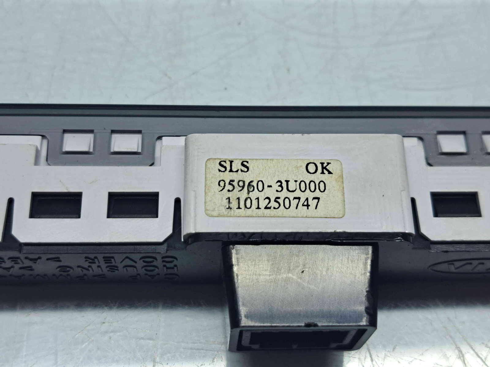 Buton ON/OFF airbag Kia Sportage III [Fabr 2010-2016] 95960-3U000 - imagine 4