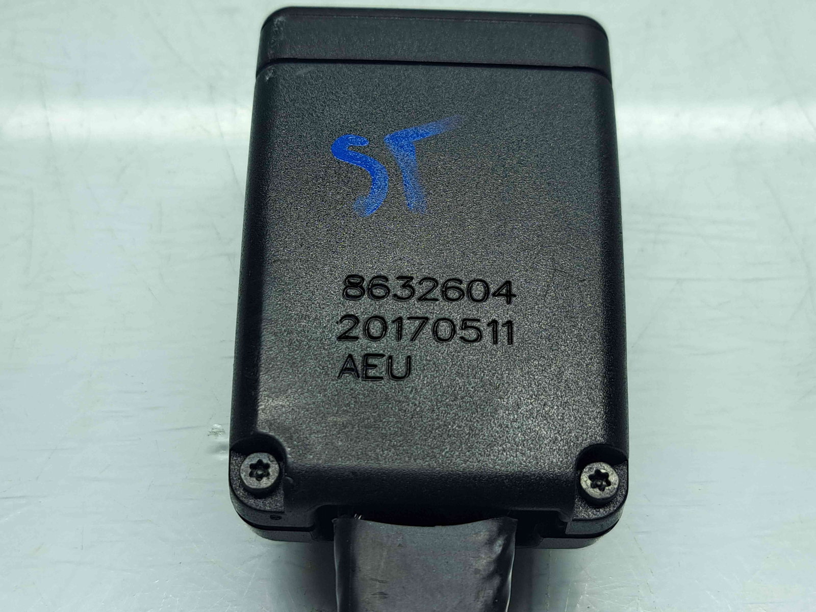 Capsa centura stanga fata Volvo V40 II Facelift [Fabr 2013-2019] 8632604 - imagine 2