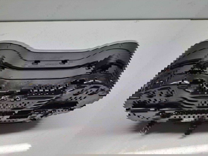 Ceas bord Mercedes Clasa C Combi (W205) [Fabr 2015-prezent] A2059000416