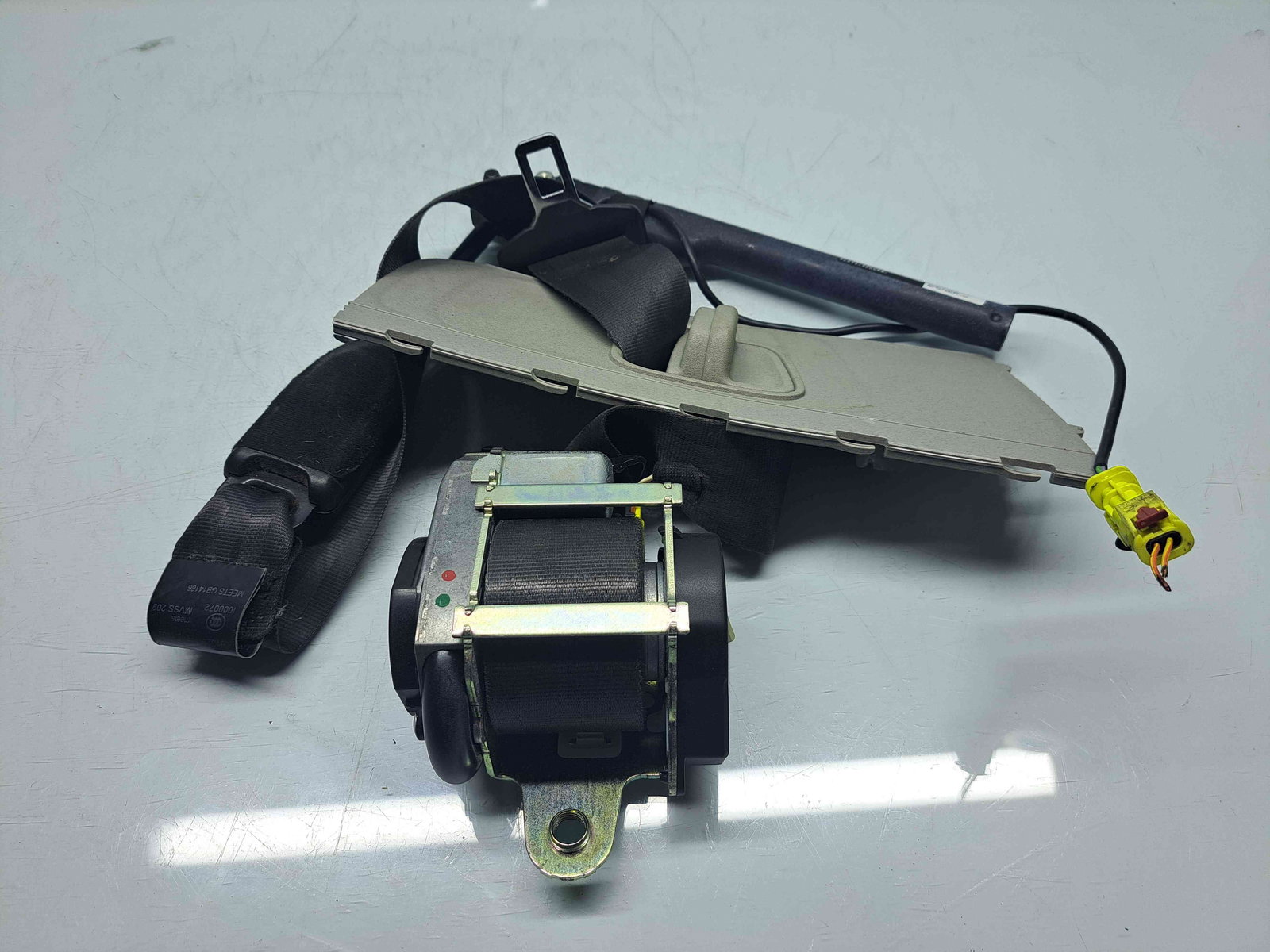 Centura dreapta fata Opel Astra J [Fabr 2009-2015] 13443560 - imagine 2