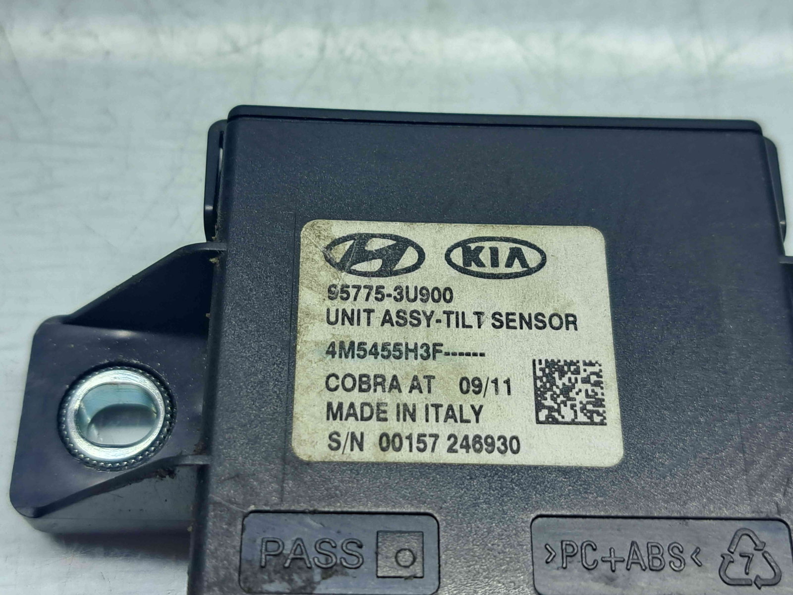 Modul confort Kia Sportage III [Fabr 2010-2016] 95775-3U900 - imagine 2