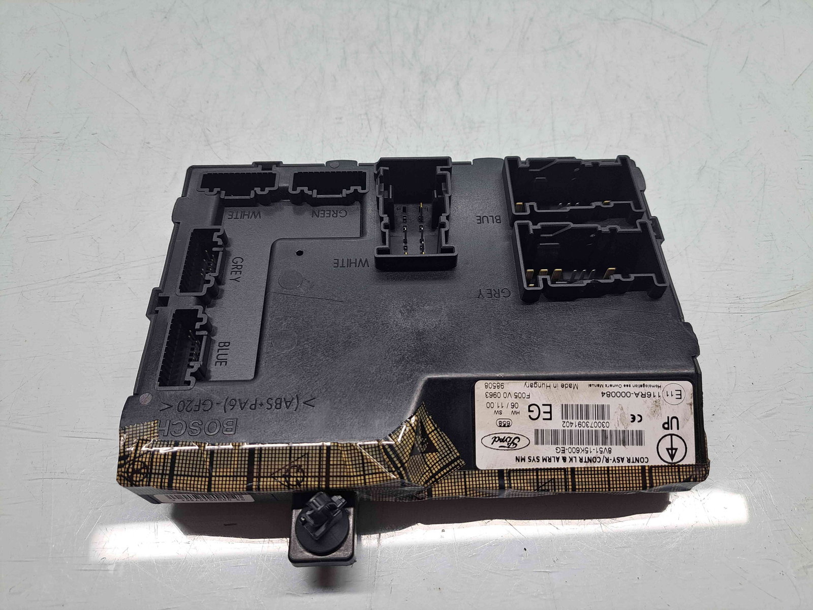 Modul confort Ford Fiesta 6 [Fabr 2008-2019] 8V51-15K600-EG - imagine 1