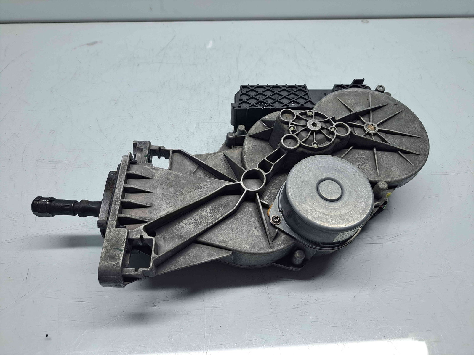 Motoras deschidere portbagaj Mercedes Clasa C Combi (W205) [Fabr 2015-prezent] A2059007218 - imagine 3