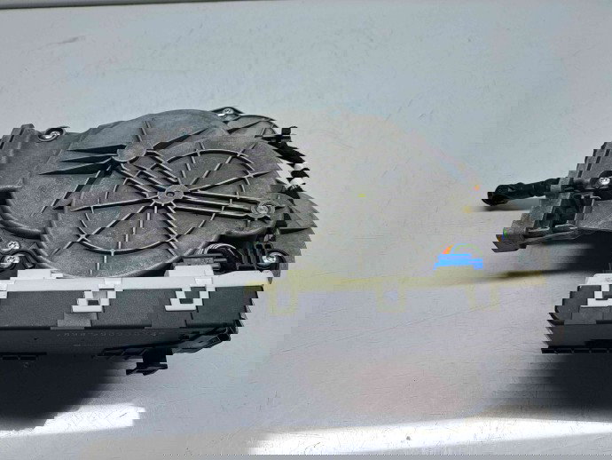 Motoras deschidere portbagaj Mercedes Clasa C Combi (W205) [Fabr 2015-prezent] A2059007218