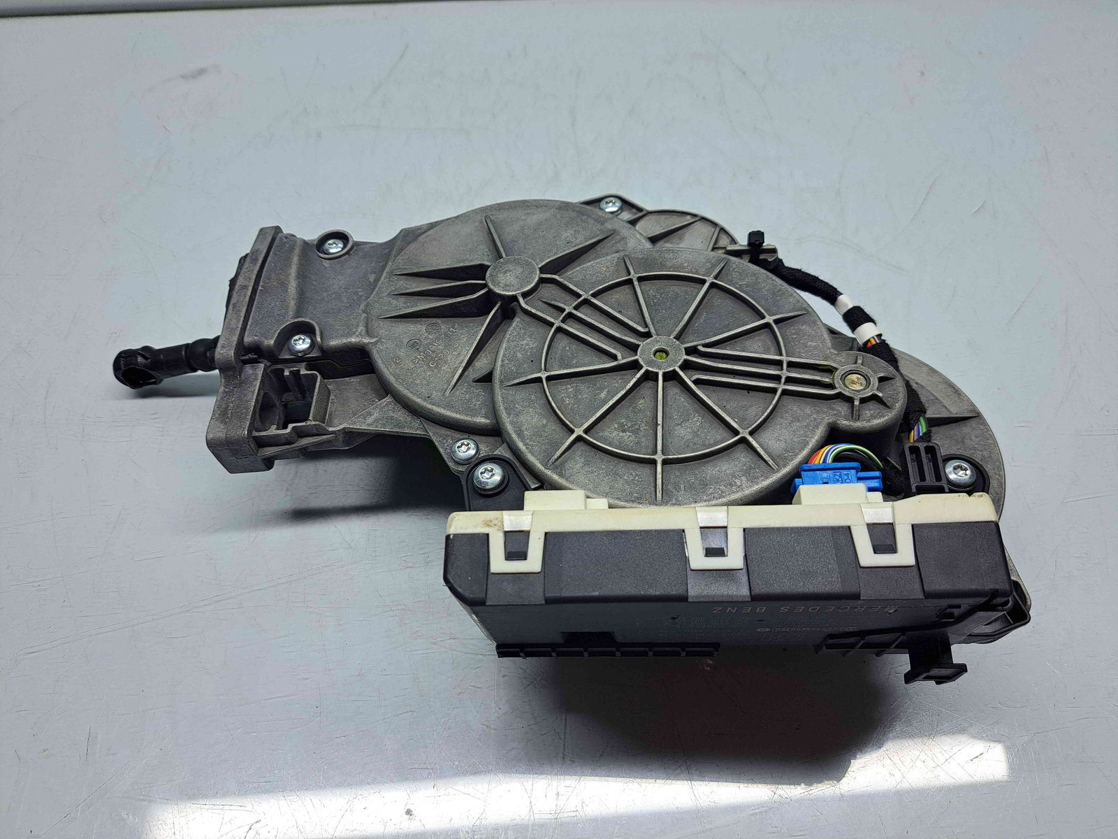 Motoras deschidere portbagaj Mercedes Clasa C Combi (W205) [Fabr 2015-prezent] A2059007218 - imagine 5