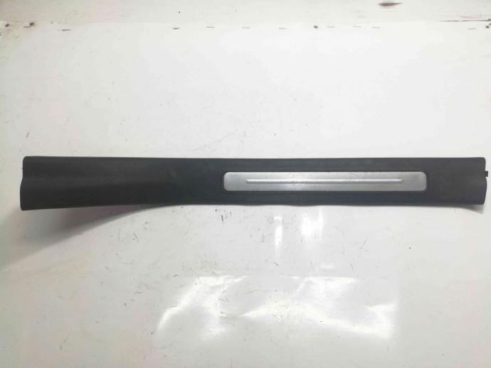 Ornament prag dreapta spate A1696800874 Mercedes B200 W245 2.0 CDI 2005-2011