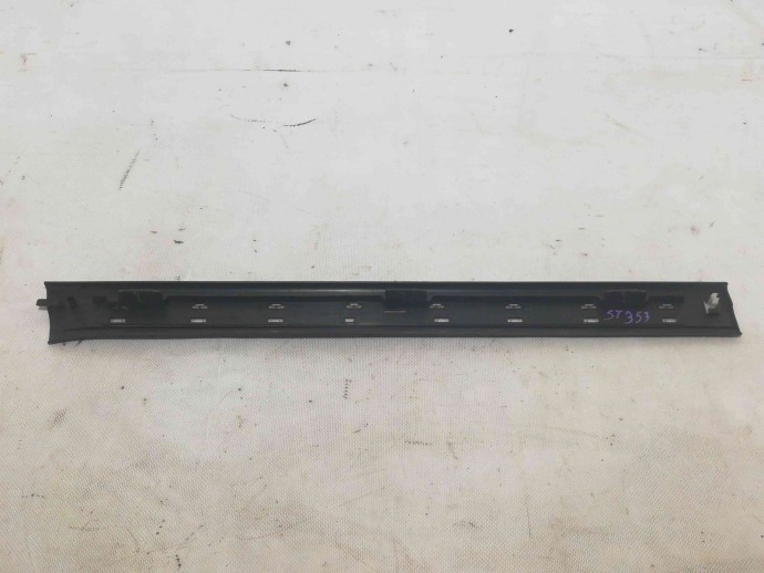 Ornament prag stanga fata A1696801174 Mercedes B200 W245 2.0 CDI 2005-2011