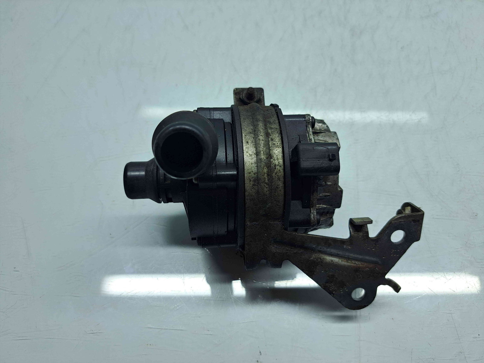 Pompa recirculare apa Mercedes Clasa C Combi (W205) [Fabr 2015-prezent] A0005002686 / 0392024050 2.2 CDI 651921 150KW / 204CP - imagine 4