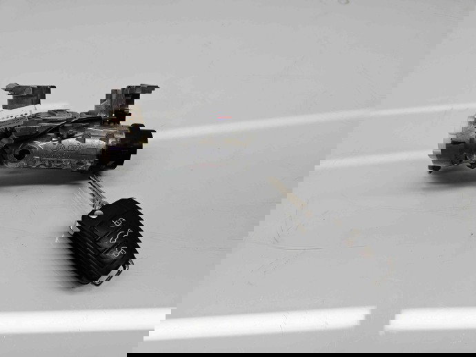  Contact cu cheie Audi A1 Sportback (8XF) Facelift [Fabr 2011-2018] 1K0905851 1.6 TDI CXMA85KW / 116CP