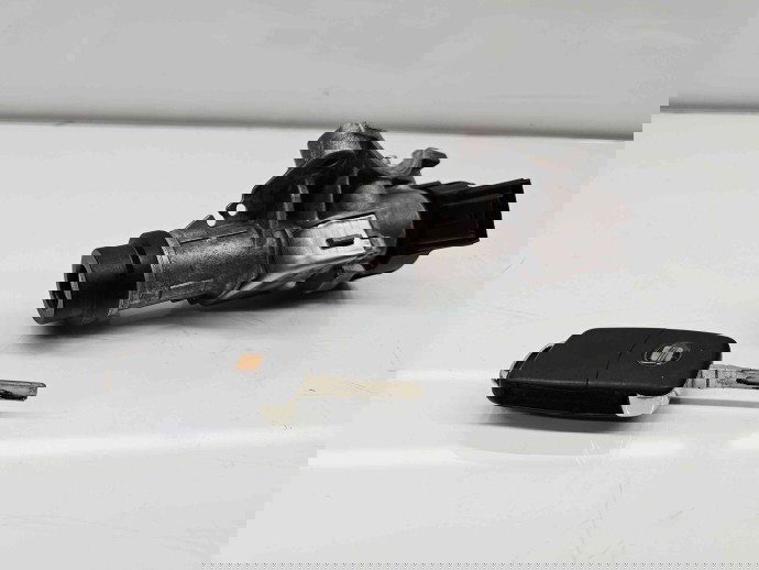  Contact cu cheie Seat Ibiza 5 (6J5) FR [Fabr 2008-2017] 6R0905851B 1.2 TSI CBZB77KW / 105CP