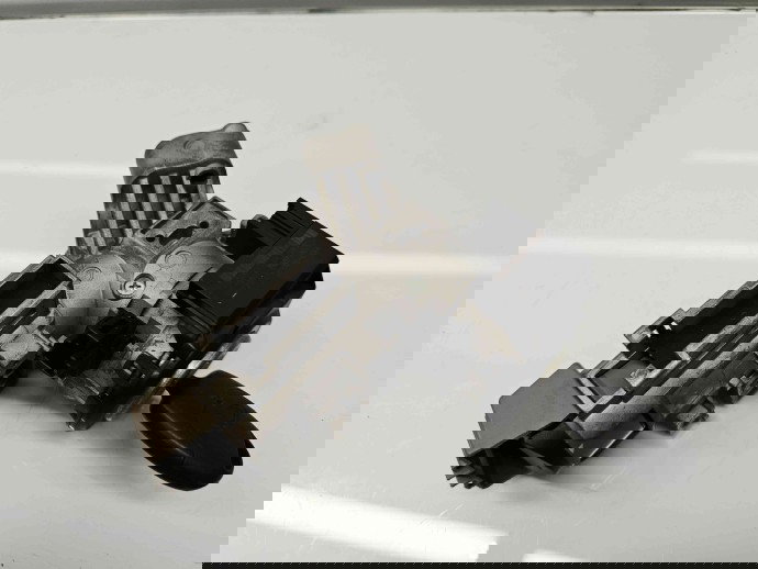  Contact cu cheie Ford Fiesta 6 [Fabr 2008-2019] 8V513F880CC 1.4 TDCi DV4C50KW / 68CP