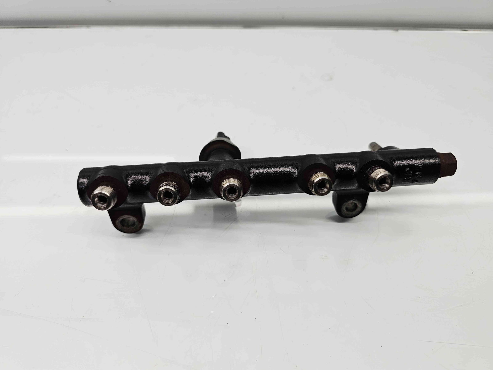 Rampa injectoare Peugeot 308 (II) [Fabr 2013-2020] 9674300080 2.0 hdi 9H05 110KW / 150CP - imagine 1