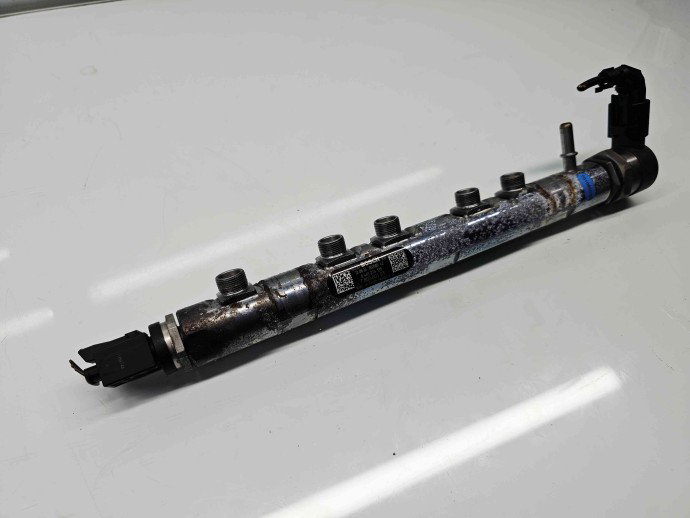 Rampa injectoare Bmw 5 (F10) [Fabr 2011-2016] 780060103 2.0 N47D20 160KW / 218CP