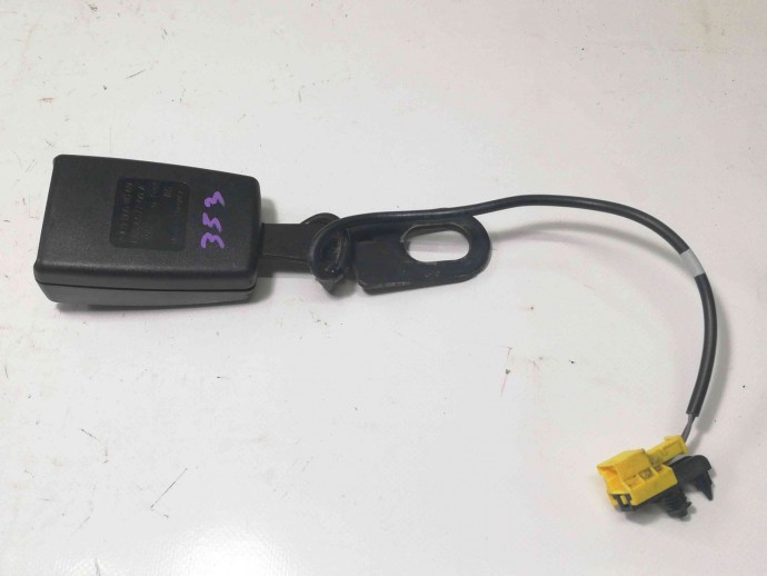 Capsa centura dreapta spate 1698603069 Mercedes B200 W245 2.0 CDI 2005-2011