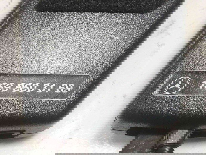 Capsa centura stanga spate 1698603169 Mercedes B200 W245 2.0 CDI 2005-2011