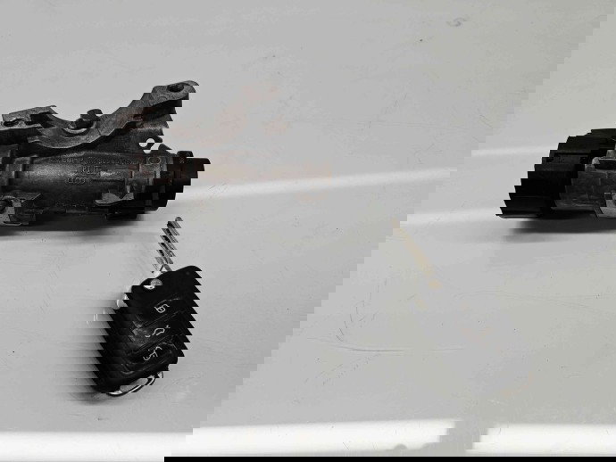  Contact cu cheie  Volkswagen Polo (6R) [Fabr 2009-2016] 6R0905851B 1.2 TSI CBZB77KW / 105CP