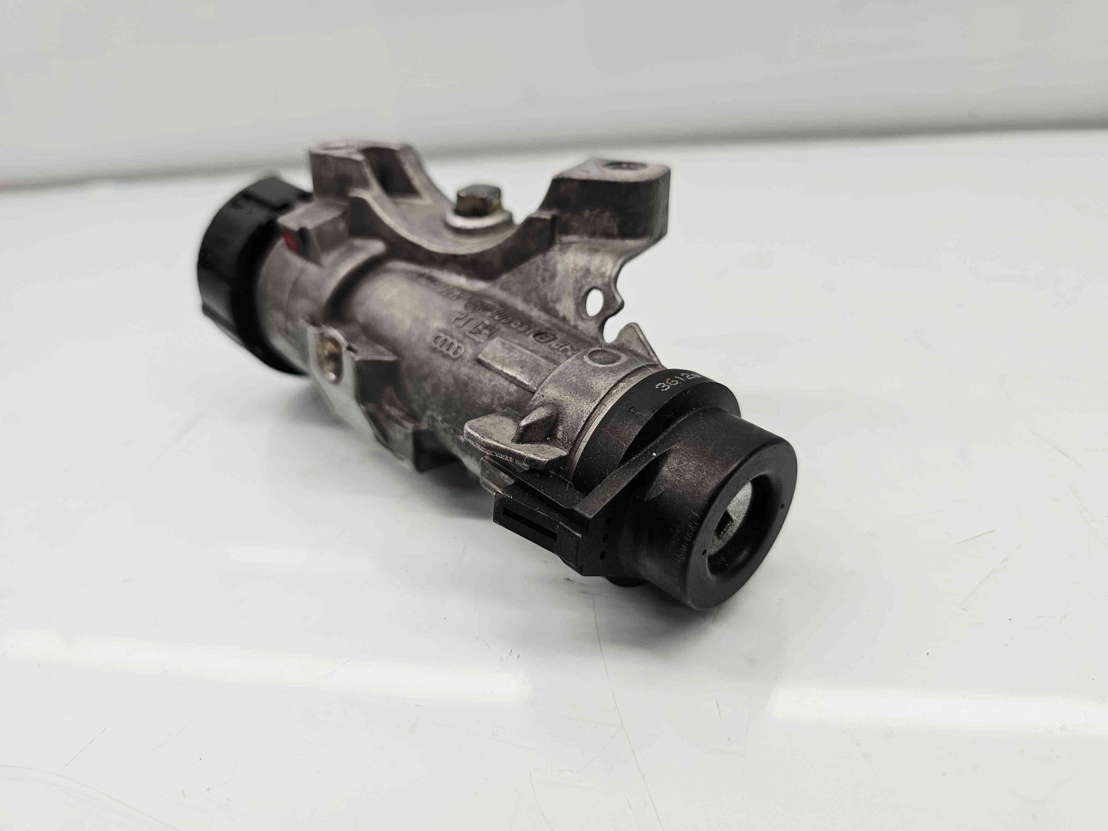 Contact cu cheie Volkswagen Polo (6R) [Fabr 2009-2016] 6R0905851B 1.2 TSI CBZB77KW / 105CP - imagine 6