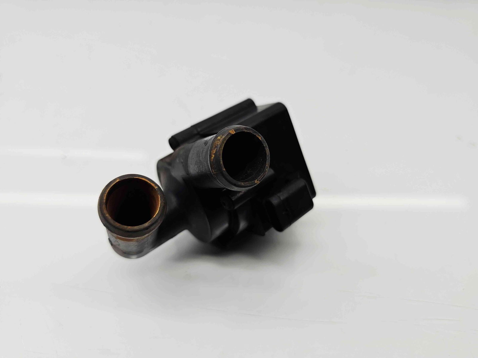 Pompa recirculare apa Volkswagen Passat B7 (362) [Fabr 2010-2014] 5NO965561 1.6 TDI CAYC 77KW / 105CP