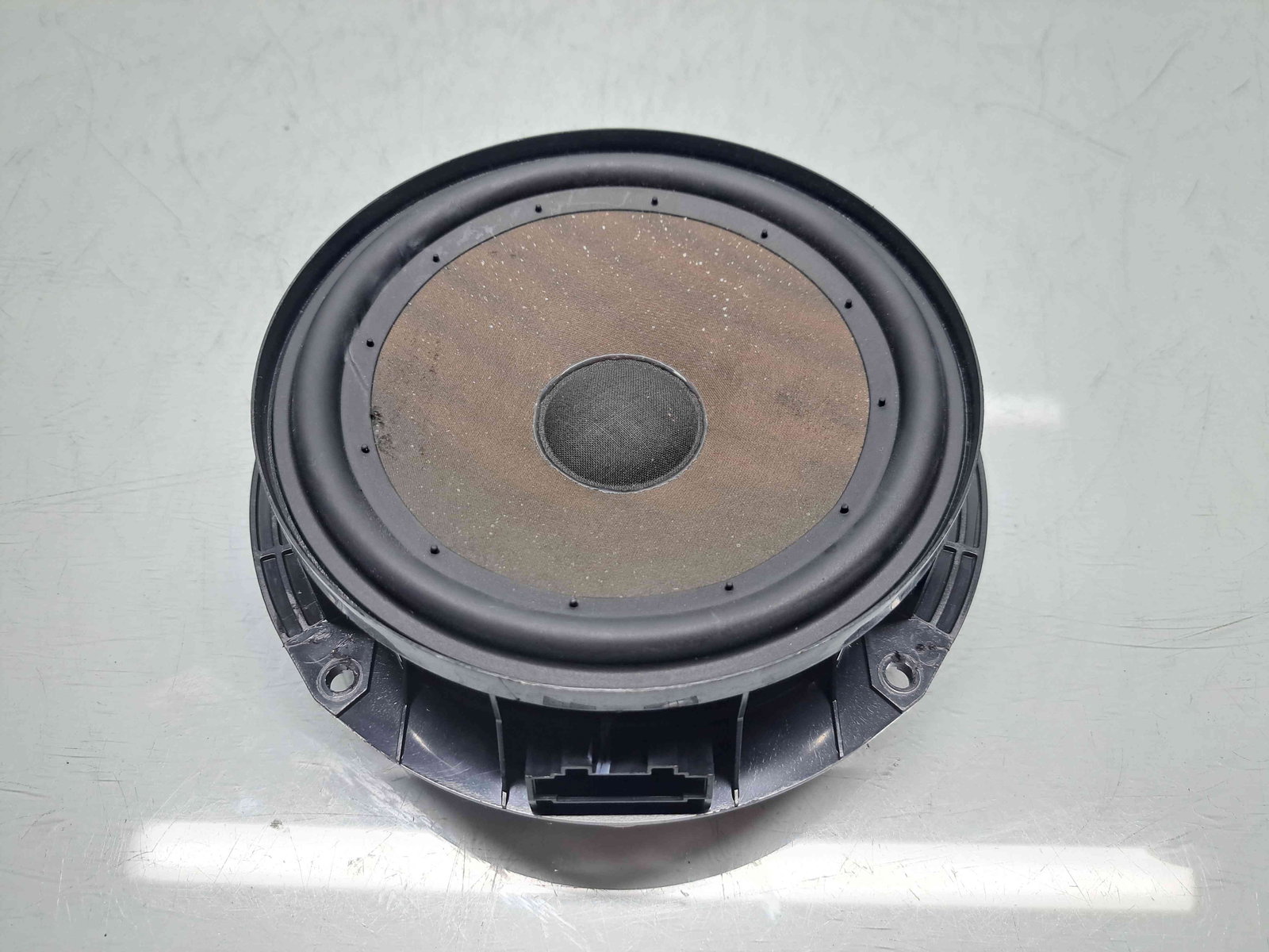 Boxa stanga spate Volkswagen Golf 6 (5K1) [Fabr 2009-2013] 1K8035454