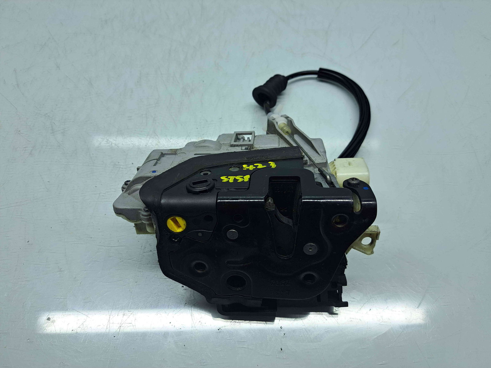 Broasca usa stanga spate Volkswagen Passat B7 (365) Variant [Fabr 2010-2014]