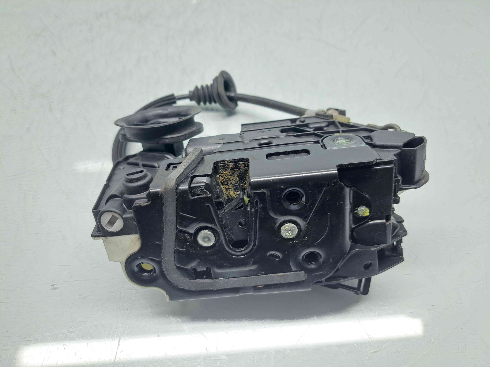 Broasca usa stanga spate Volkswagen Golf 6 (5K1) [Fabr 2009-2013]