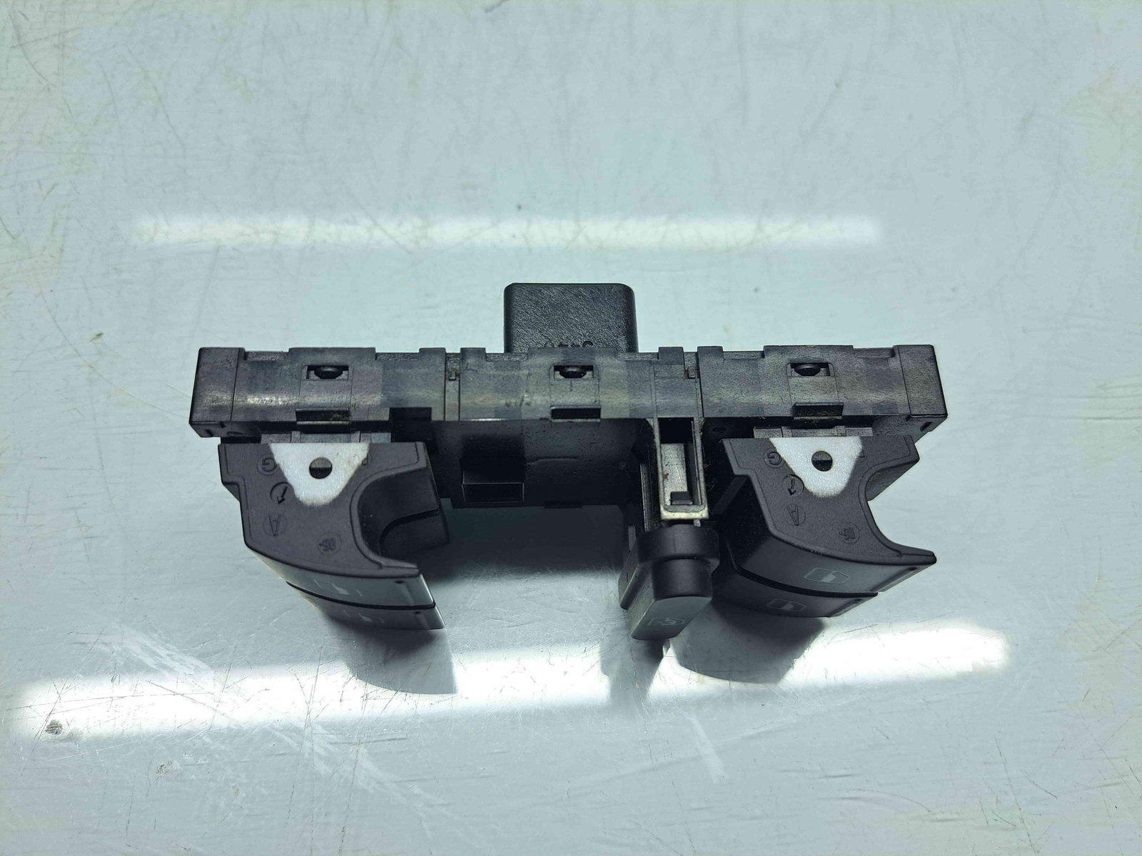 Butoane comanda geamuri sofer Volkswagen Golf 6 (5K1) [Fabr 2009-2013] 1K4959857B - imagine 2