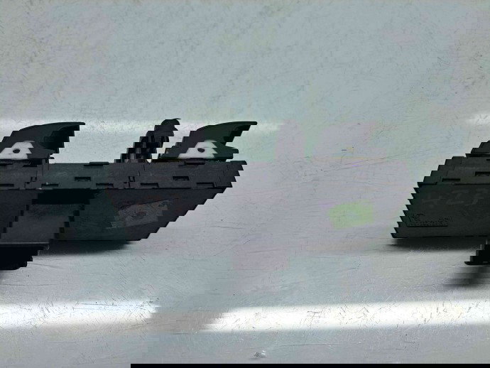  Butoane comanda geamuri sofer Volkswagen Passat B7 (365) Variant [Fabr 2010-2014] 1K4959857B