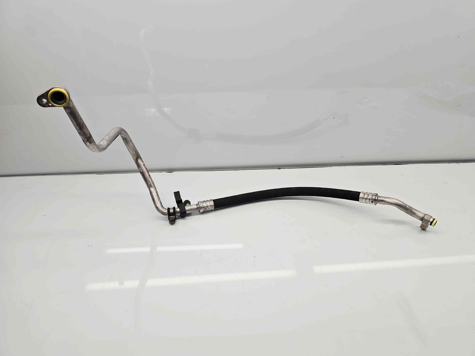 Conducta AC Bmw 5 (F10) [Fabr 2011-2016] OEM 2.0 N47D20 160KW / 218CP - imagine 1